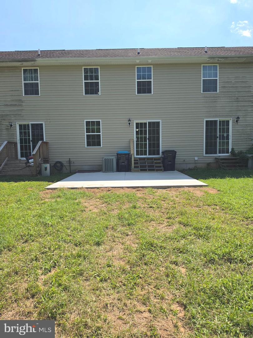 143 Medal Way Property Photo 34
