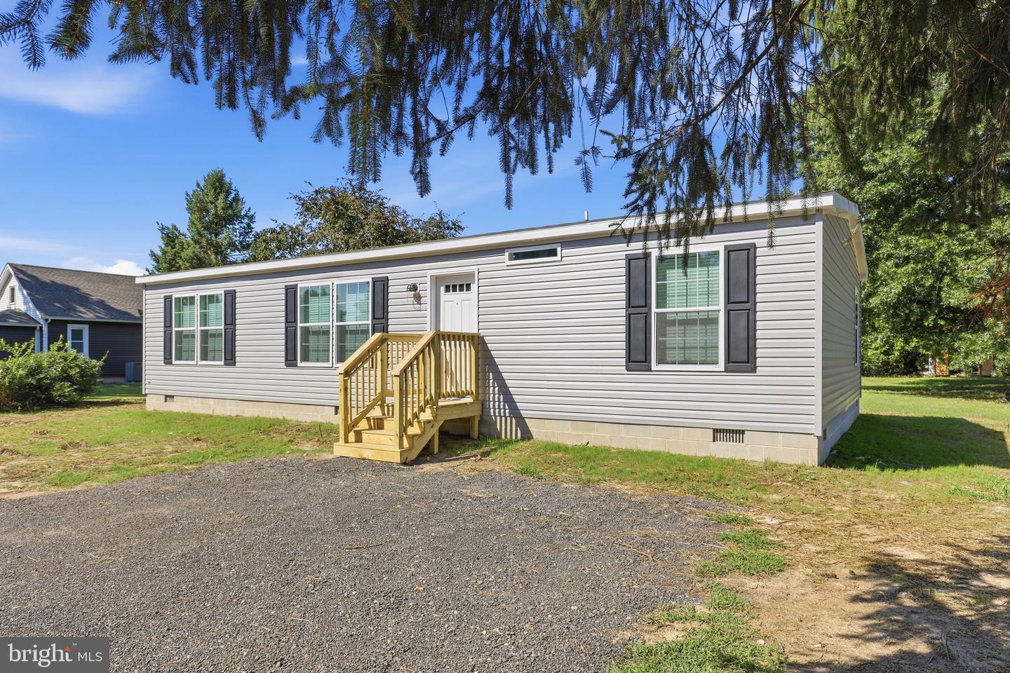 193 Gelden Rd Property Photo 1