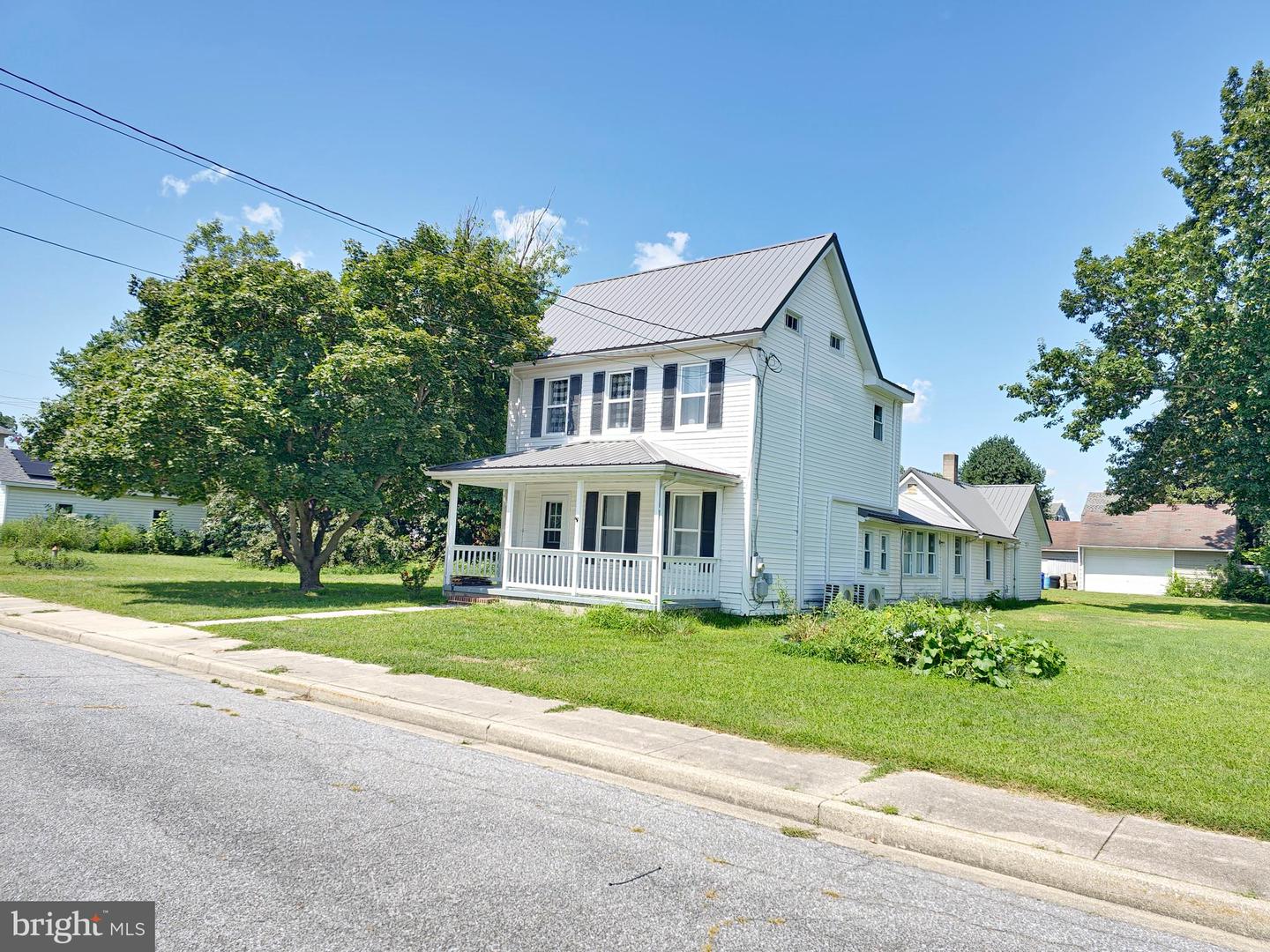 100 Third St Property Photo 21