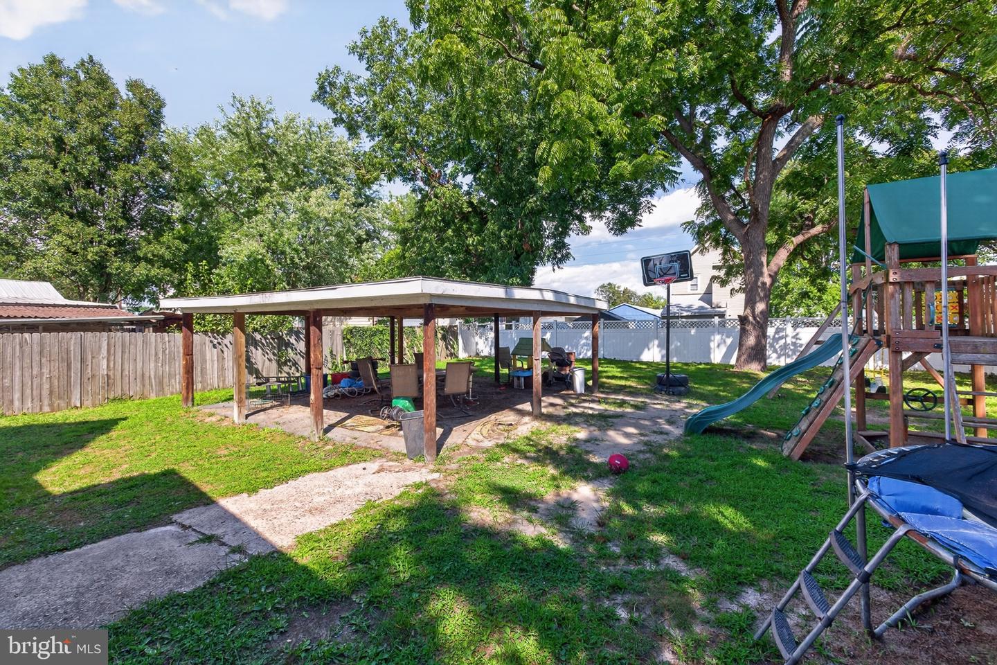 216 Weiner Ave Property Photo 23