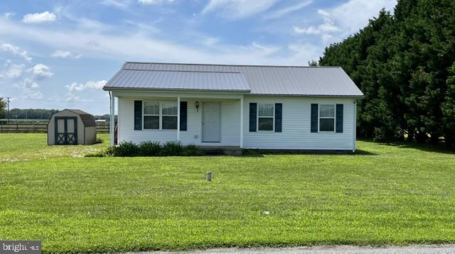 1126 School St Property Photo 1