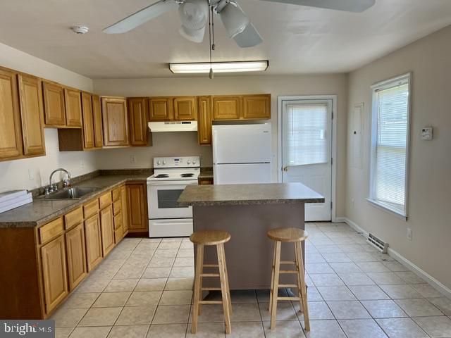 1126 School St Property Photo 5