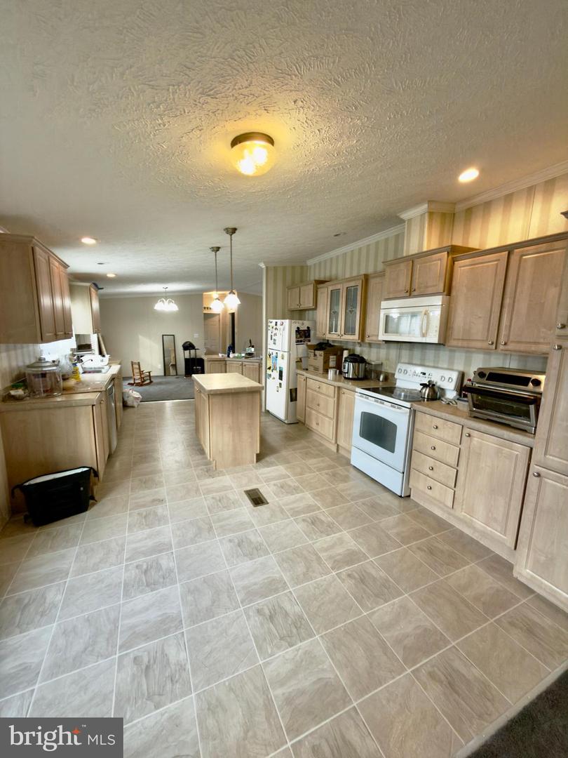 161 Pine Cone Dr #161 Property Photo 5