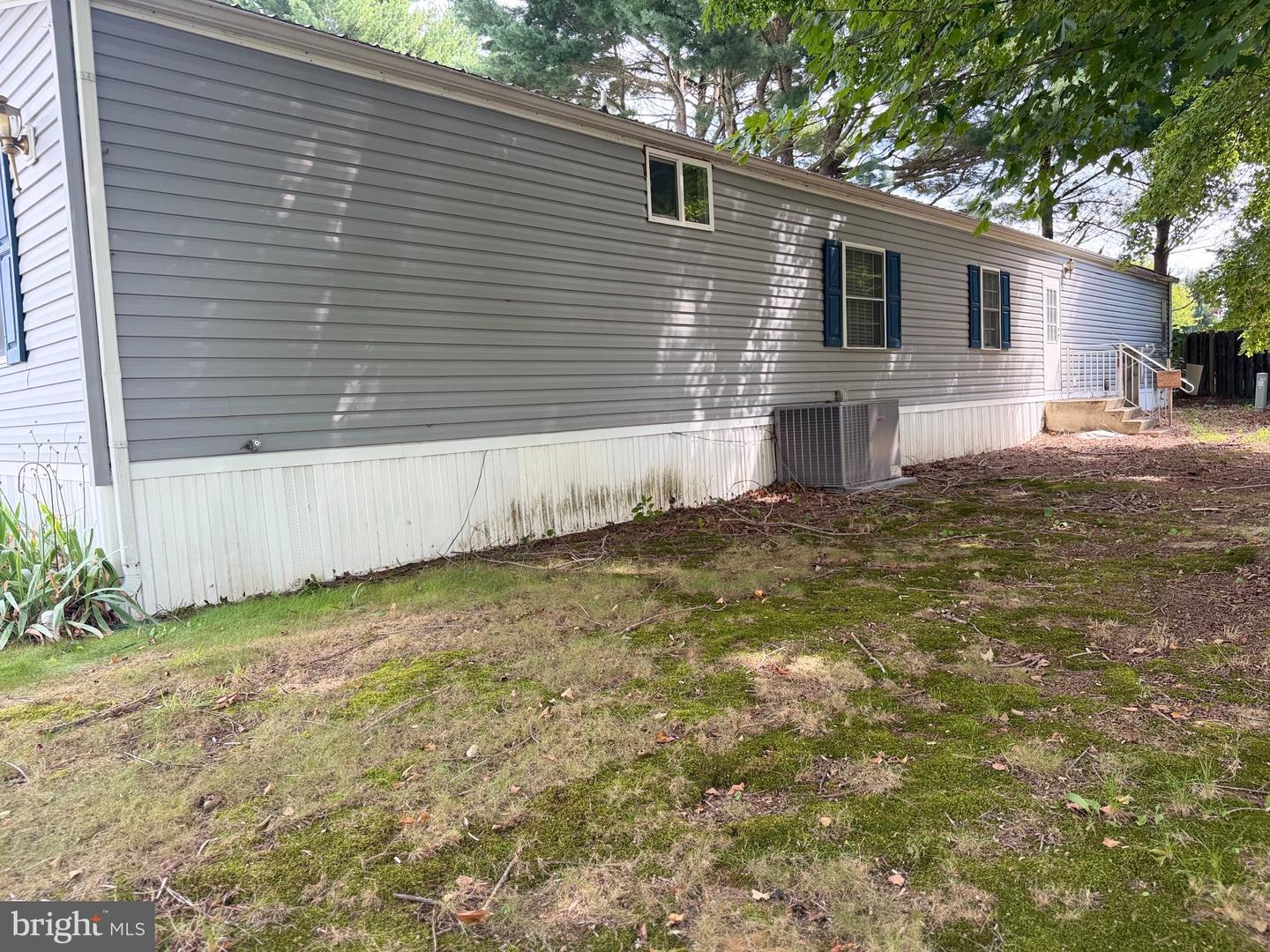 138 Carnation Dr #138 Property Photo 6