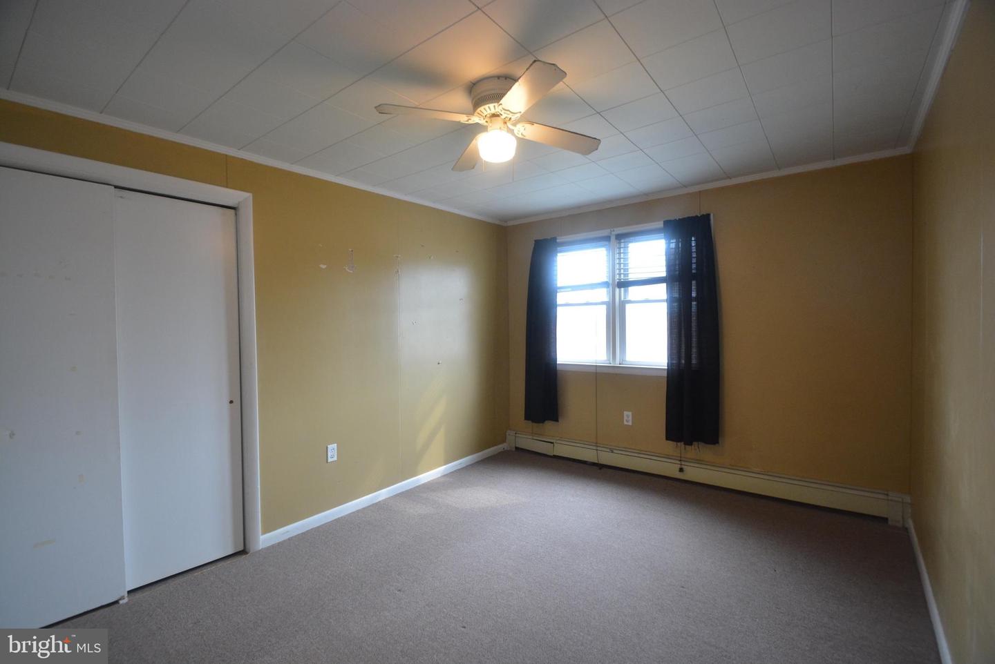 16 S Main St #a Property Photo 7