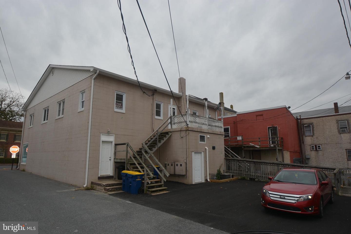 16 S Main St #a Property Photo 8