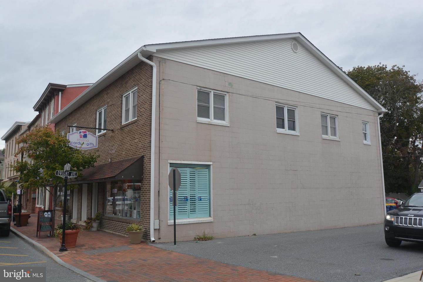 16 S Main St #a Property Photo 9