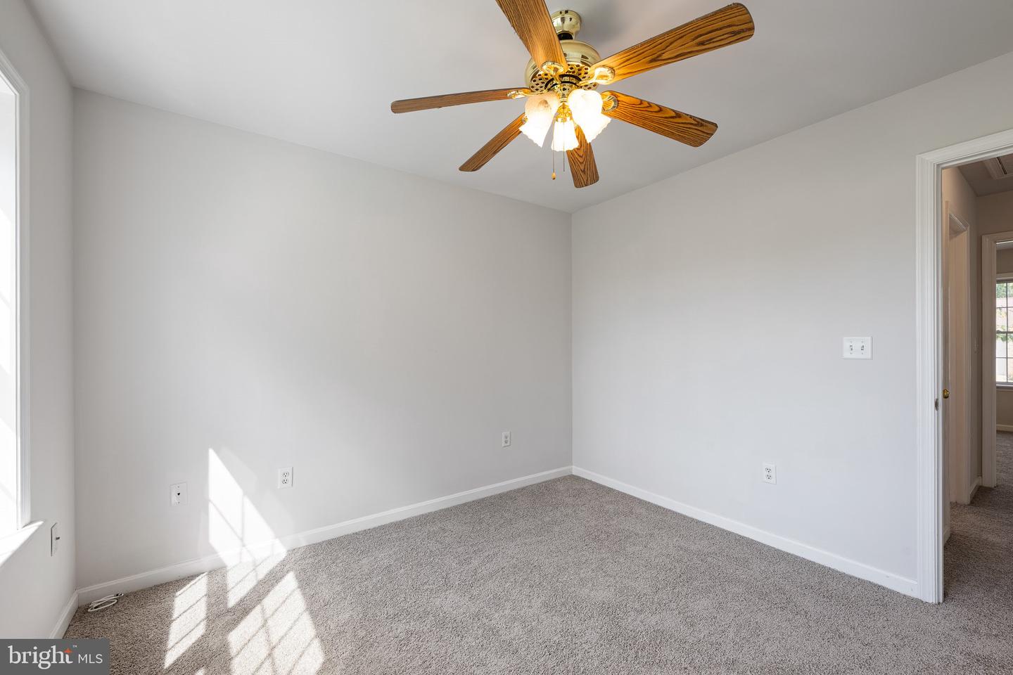 405 Center St Ext Property Photo 23