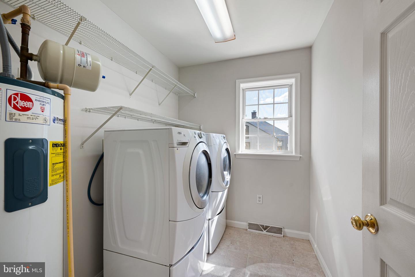 405 Center St Ext Property Photo 24