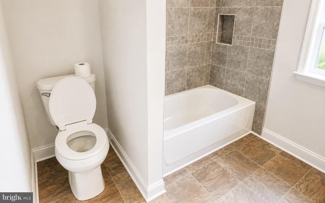 318 Norway Dr #318 Property Photo 10