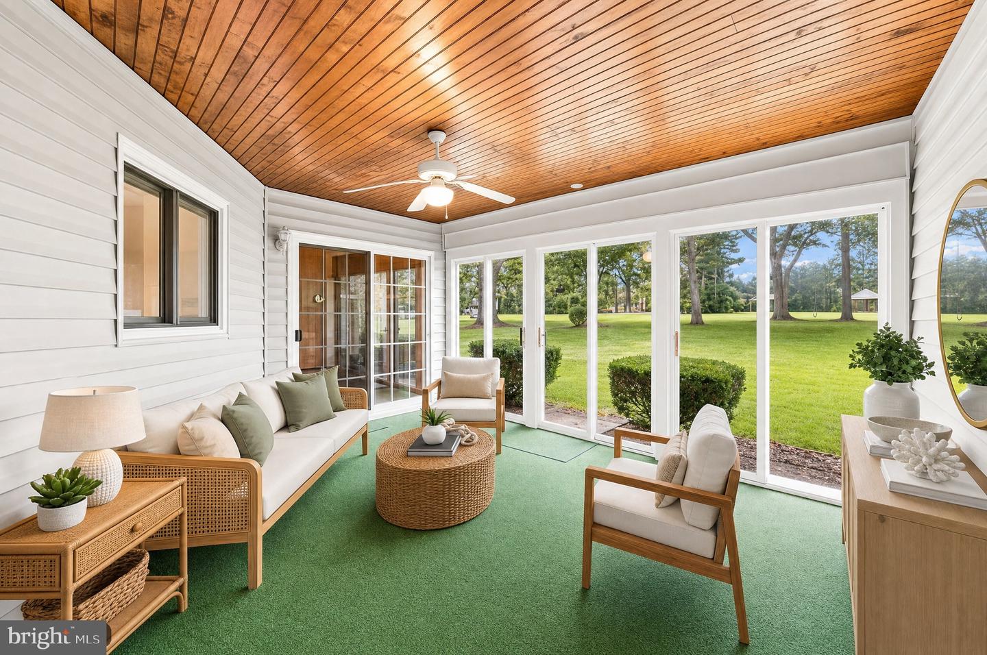 1 W Fairways Cir Property Photo 14