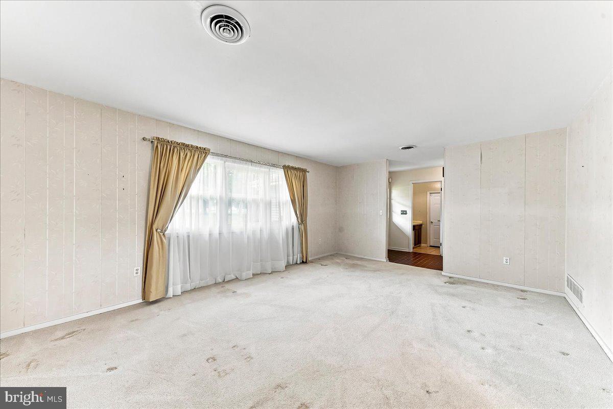 1 W Fairways Cir Property Photo 17