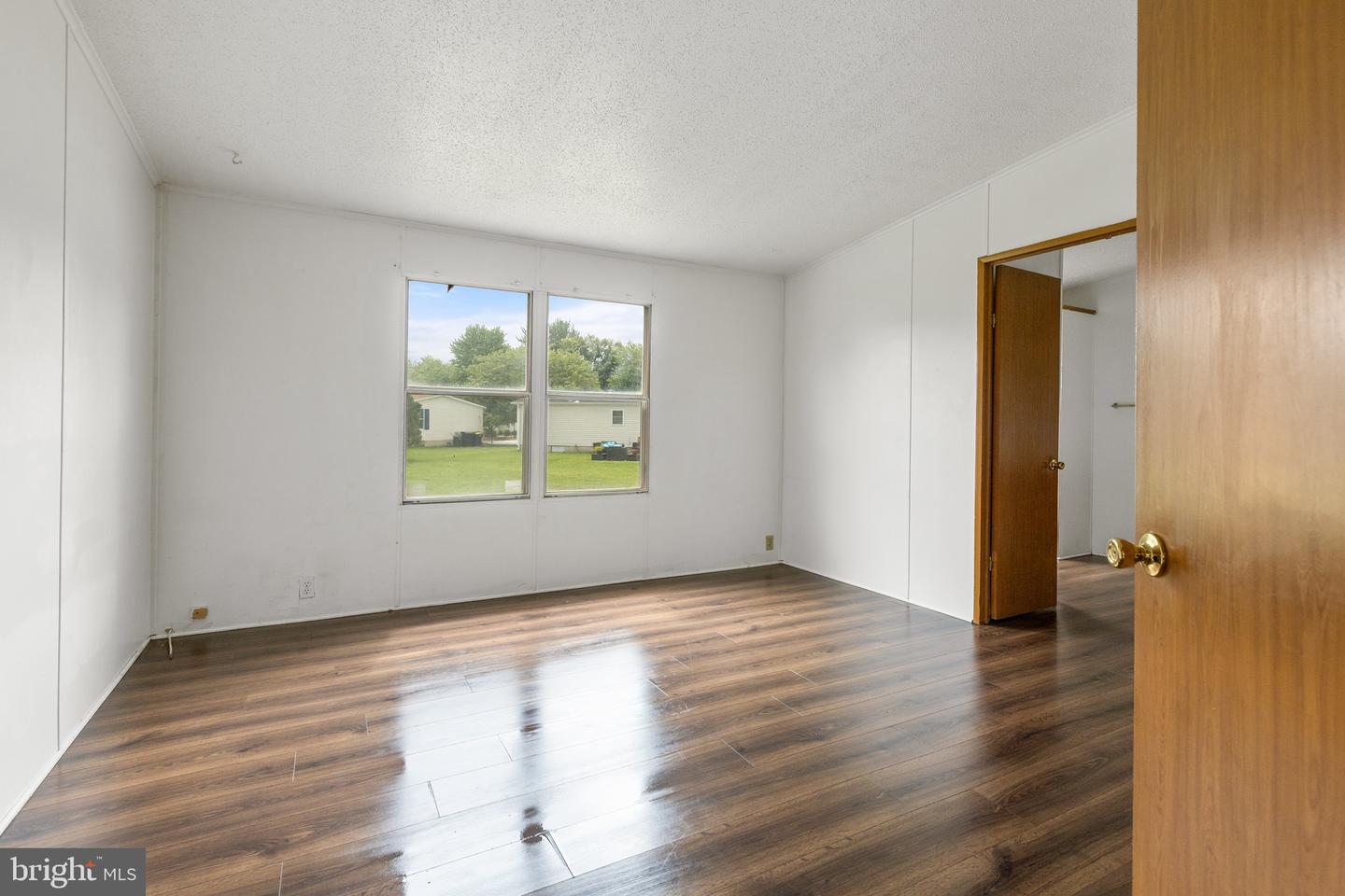 202 Persimmon Cir Property Photo 12