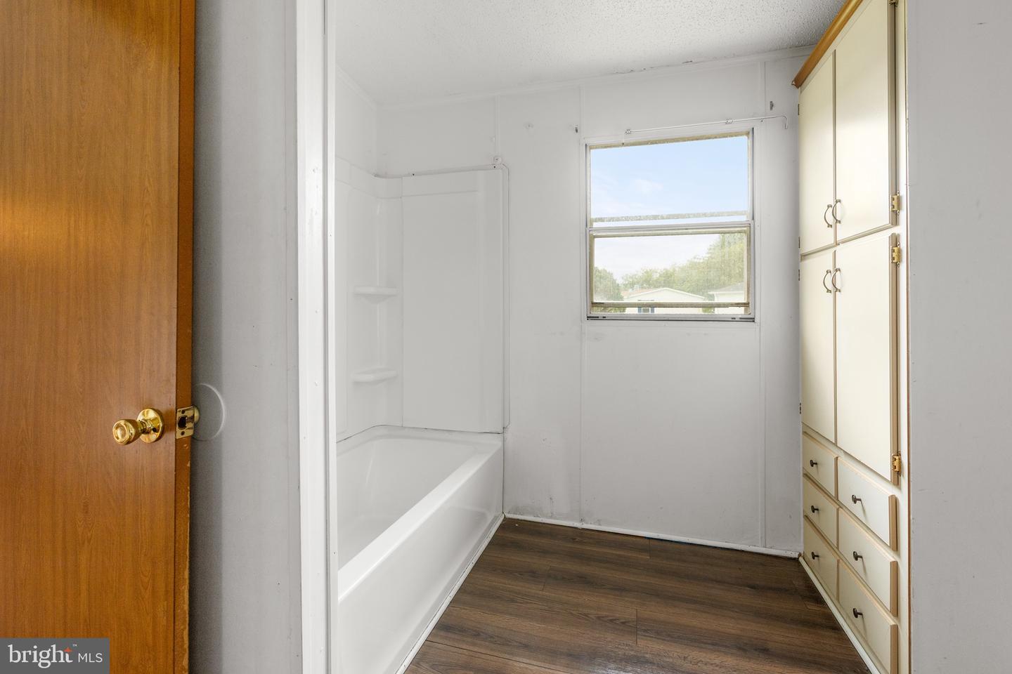 202 Persimmon Cir Property Photo 15