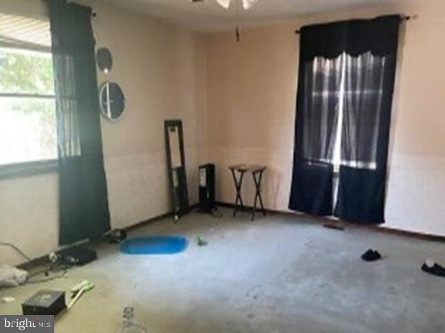 61 West St Property Photo 5