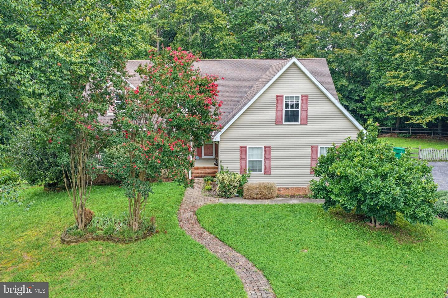 45 Crosscreek Ct Property Photo 1