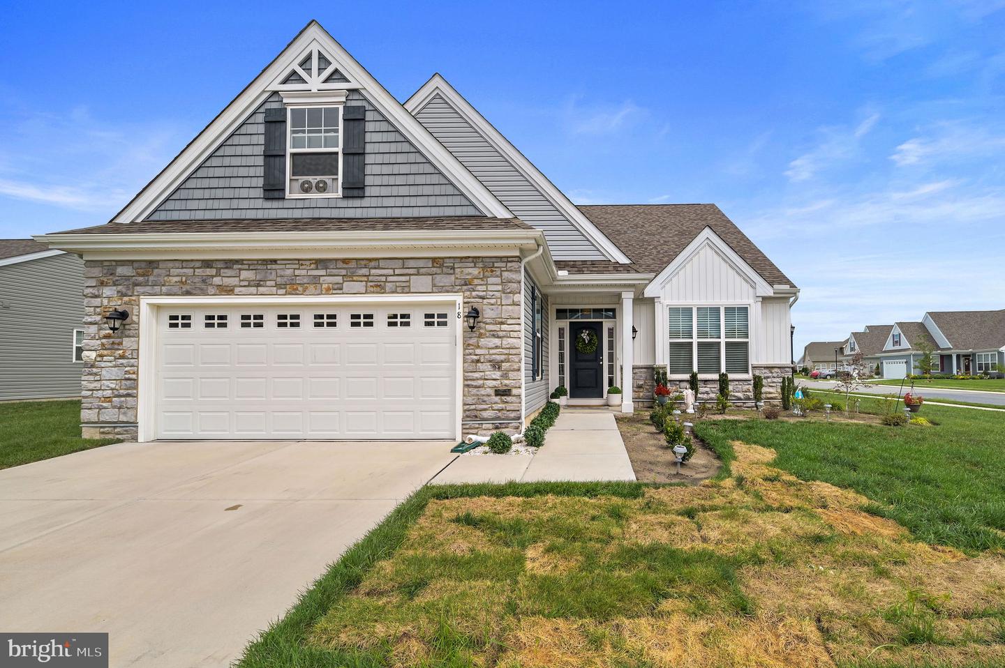 18 Matisse Place Property Photo 1
