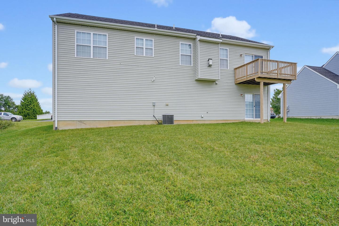 75 Fields Dr Property Photo 10