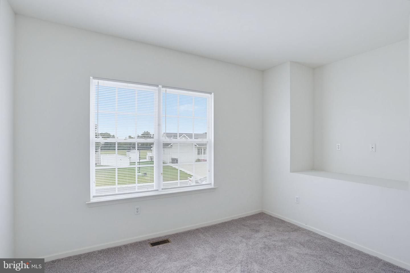 75 Fields Dr Property Photo 32