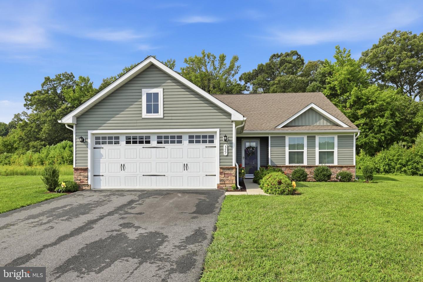 357 Laertes Dr Property Photo 1