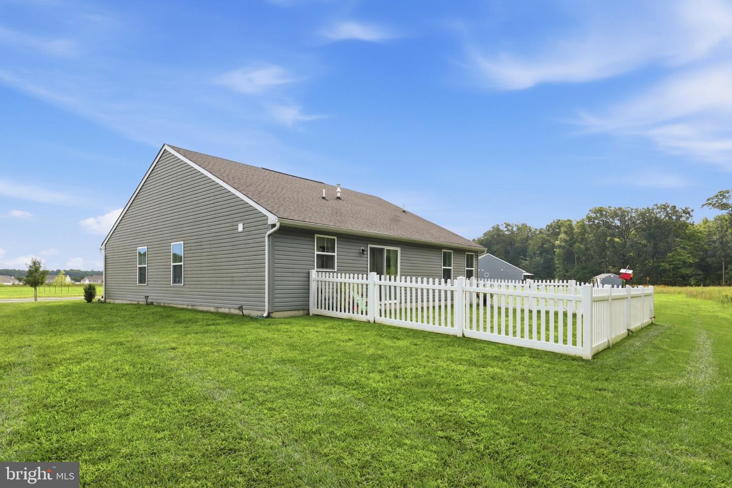 357 Laertes Dr Property Photo 7