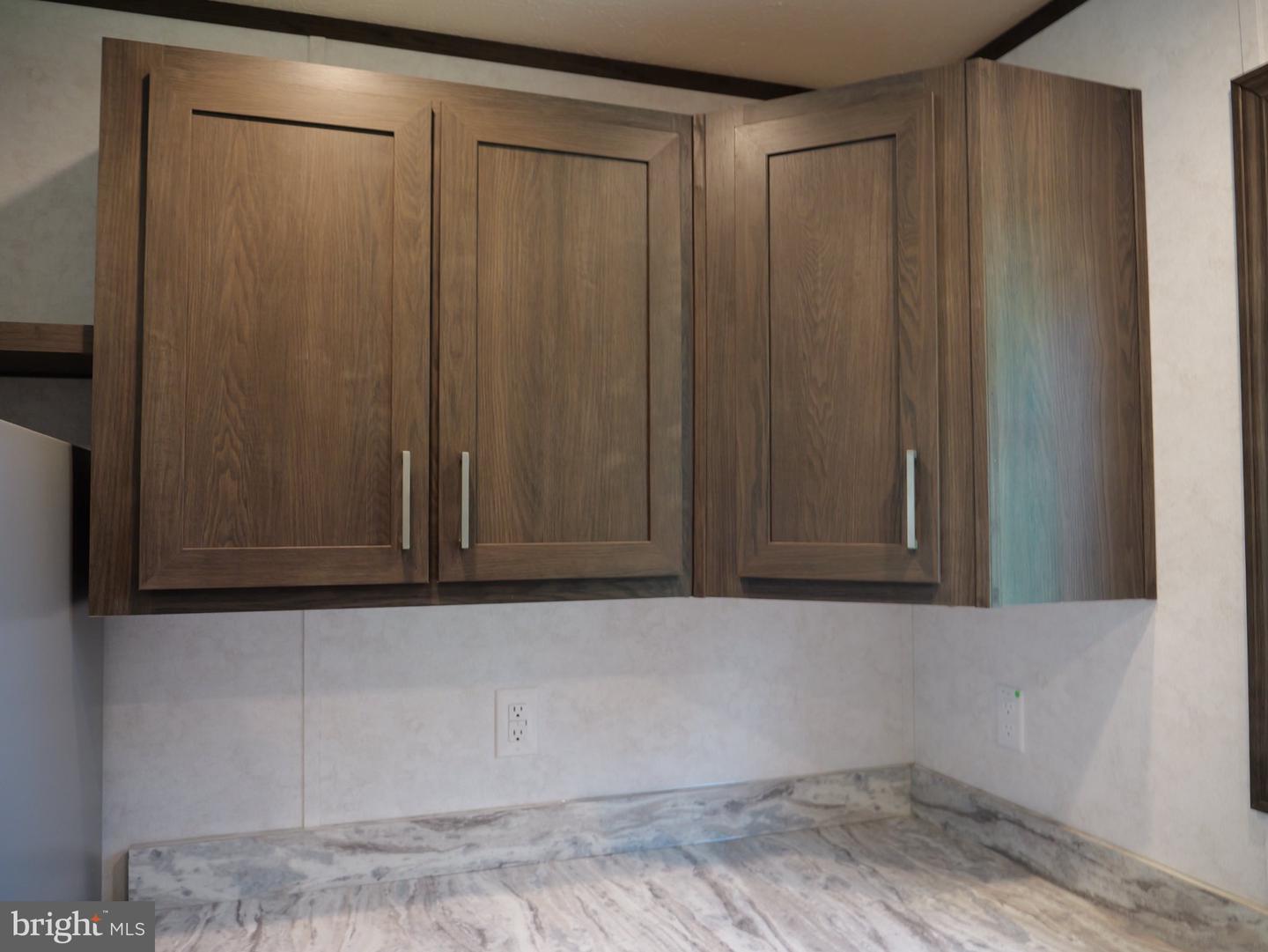 1354 Peachtree Property Photo 6