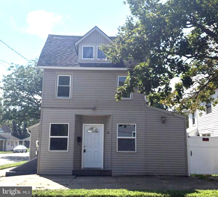 200 N NEW ST Property Photo 1