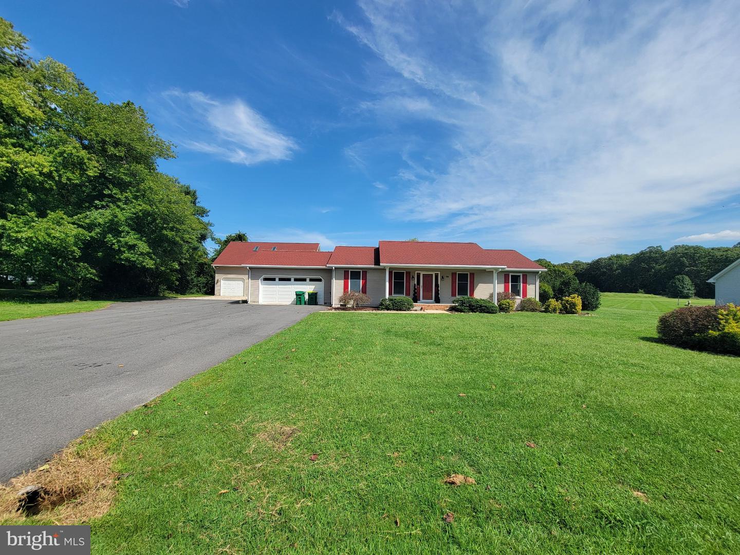 72 Hogtown Rd Property Photo 3