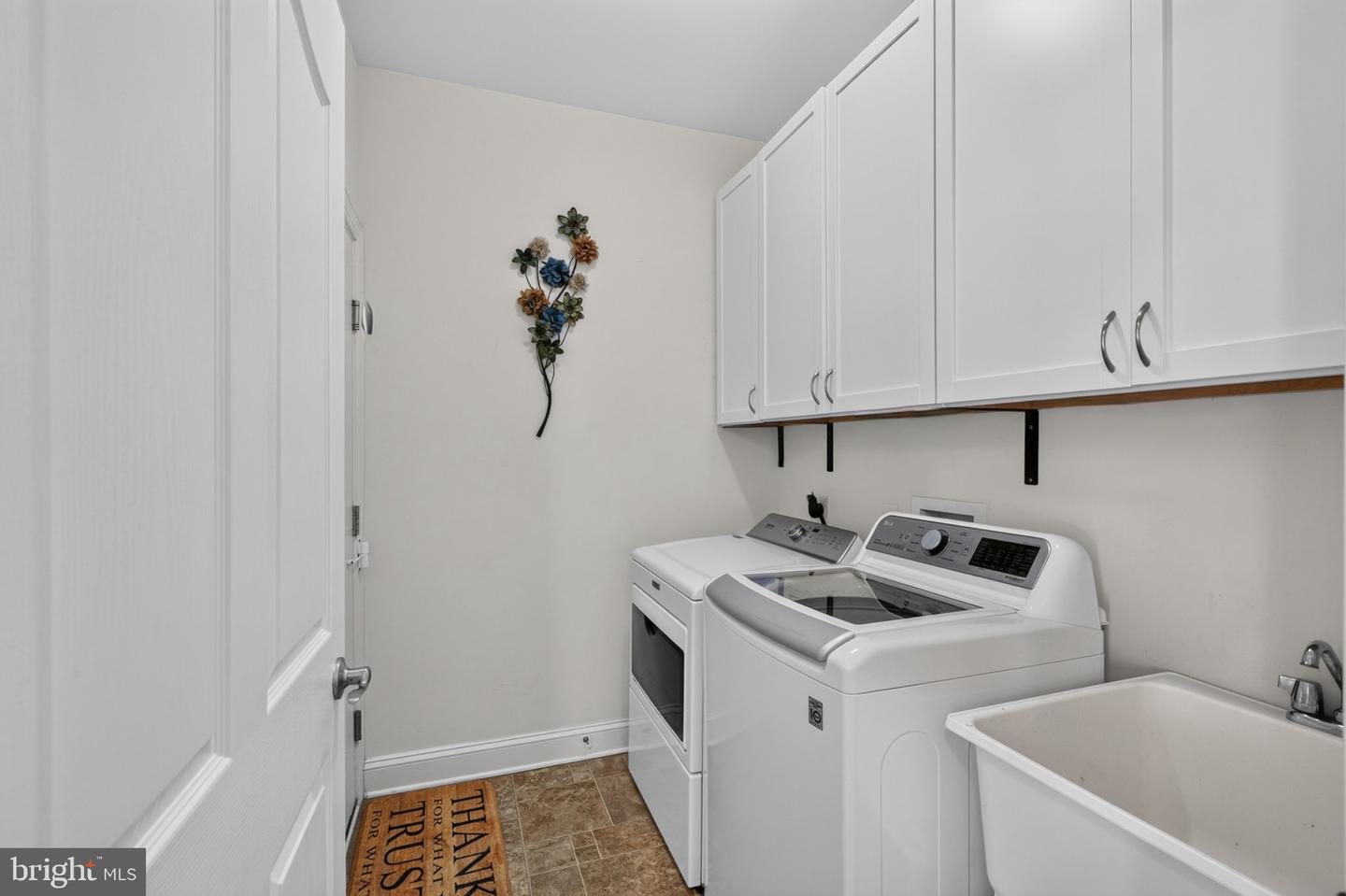 22 Azzurri Ct Property Photo 25