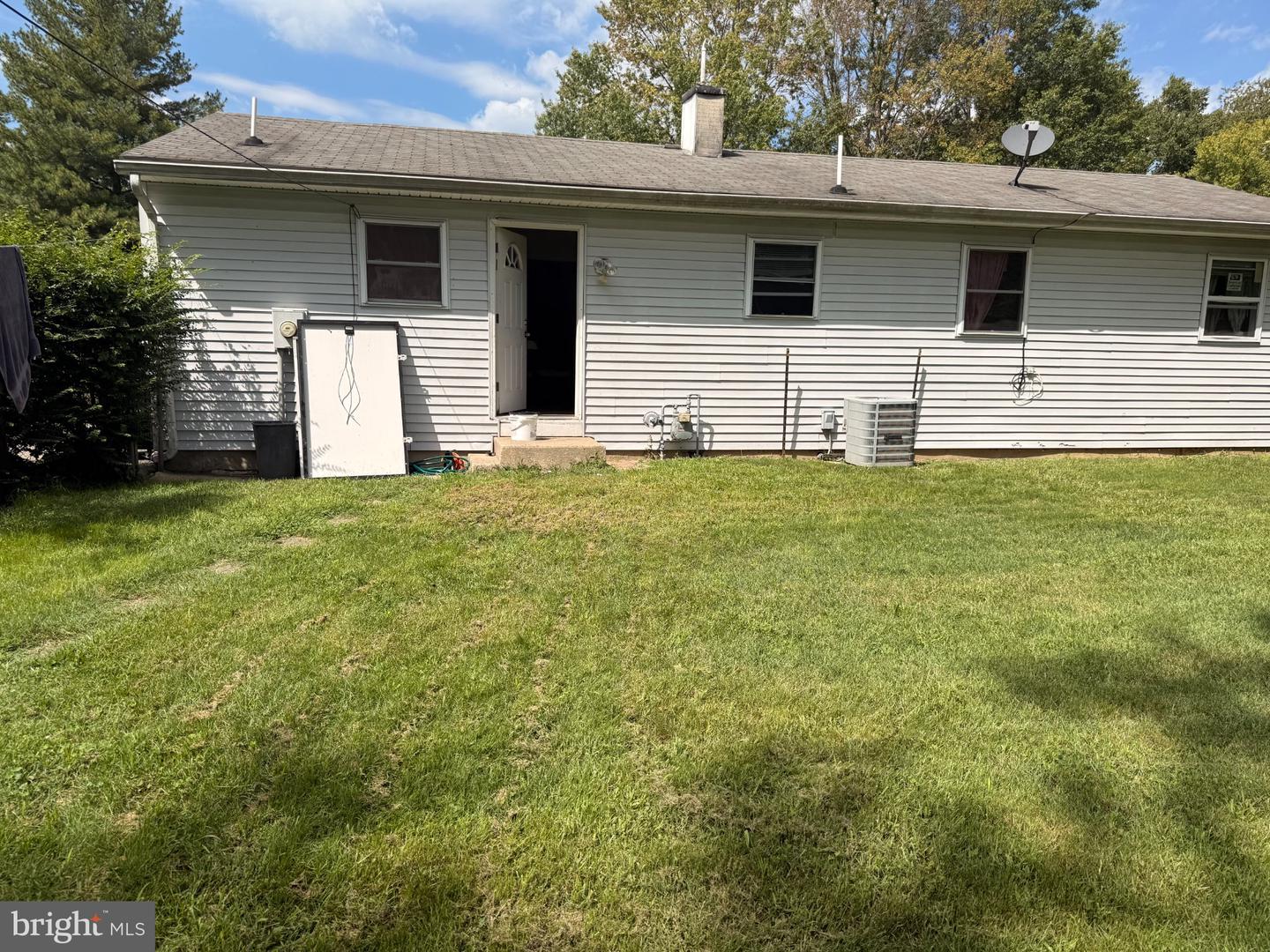 260 David Hall Rd Property Photo 7