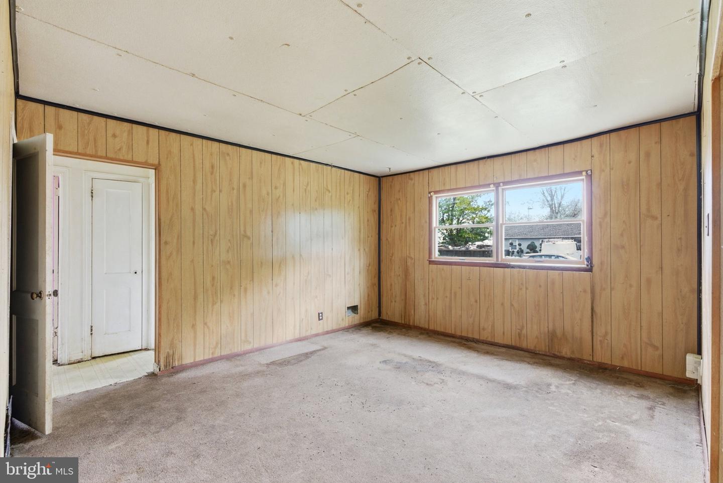 1116 Janes Rd Property Photo 4