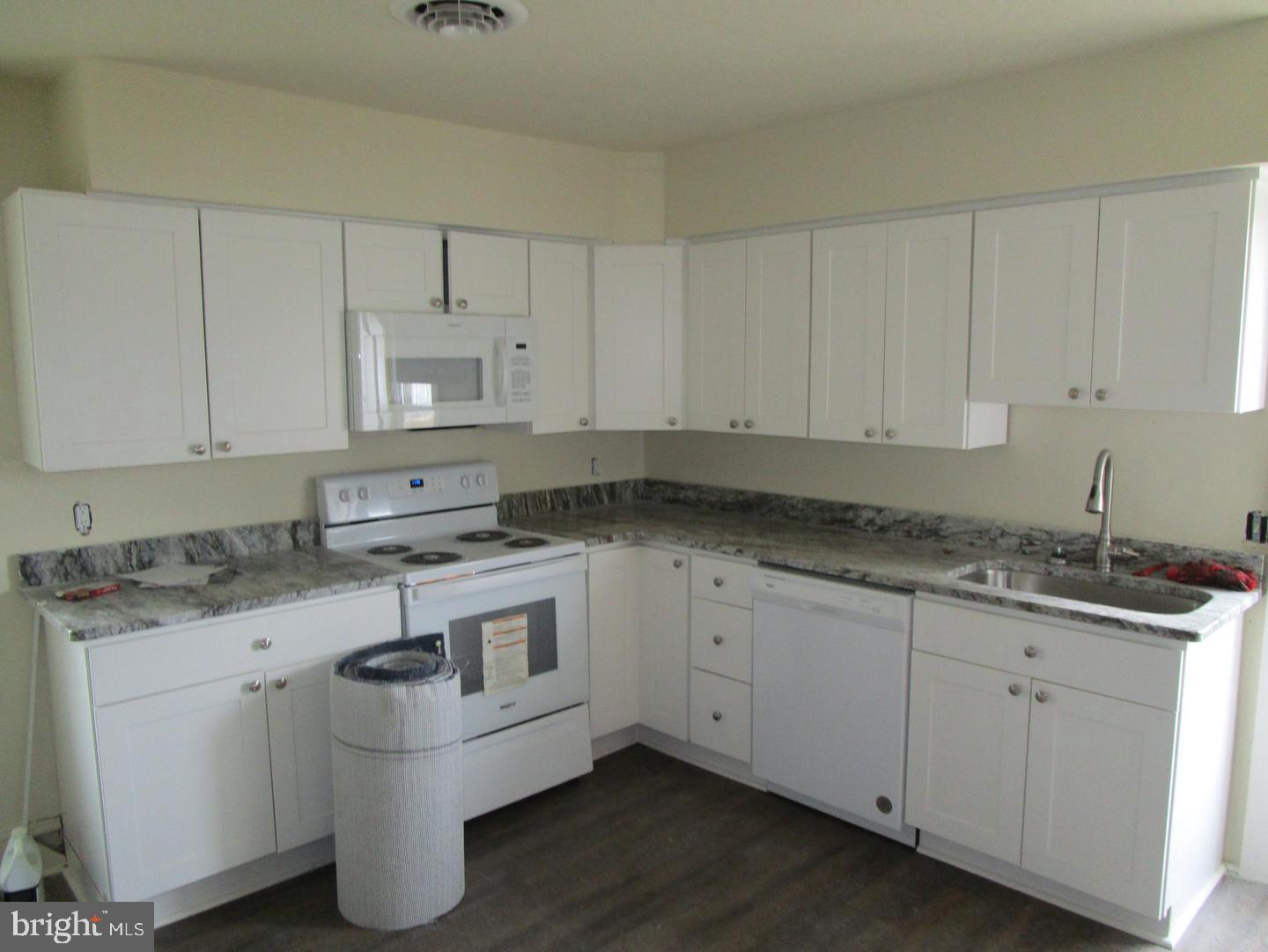 5 S Main St Property Photo 5