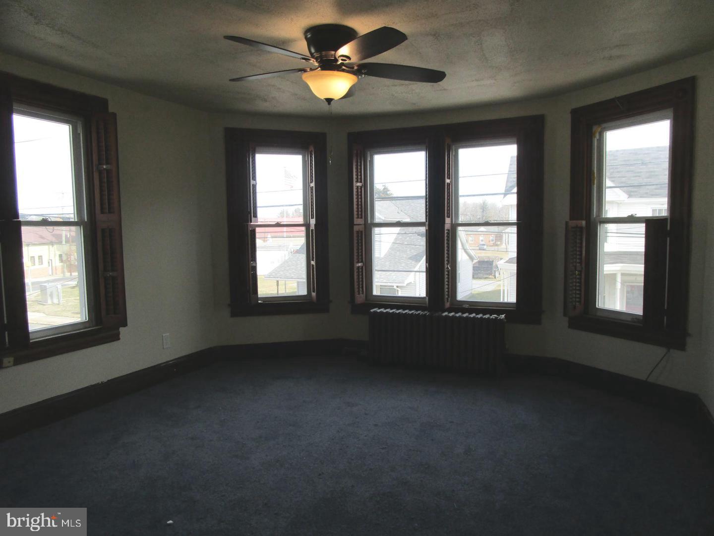 5 S Main St Property Photo 7