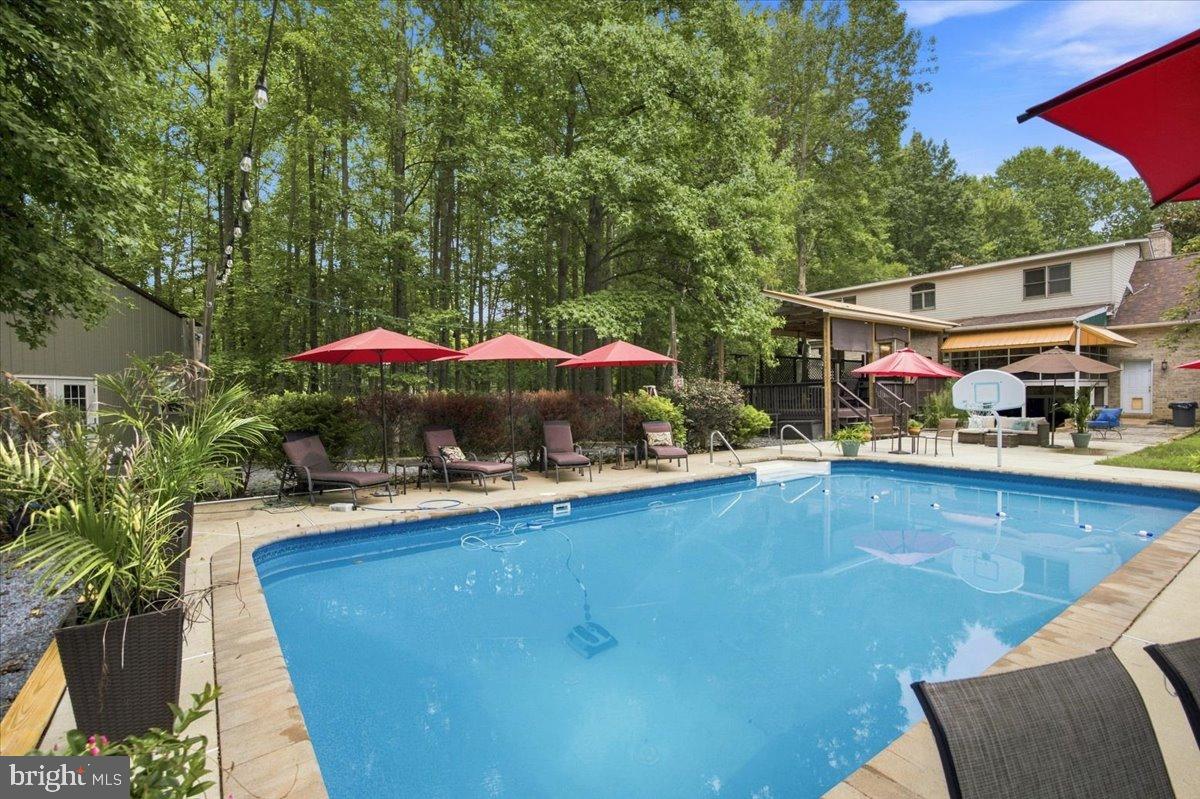 230 Buresch Dr Property Photo 64