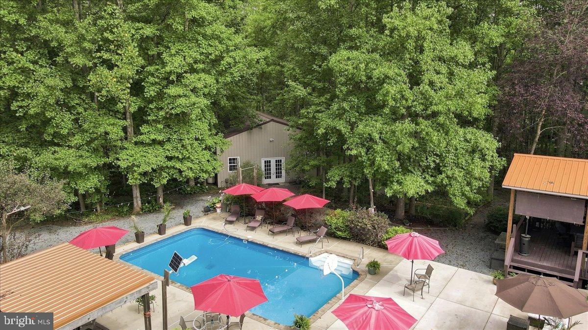 230 Buresch Dr Property Photo 75