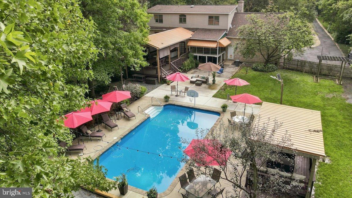 230 Buresch Dr Property Photo 76