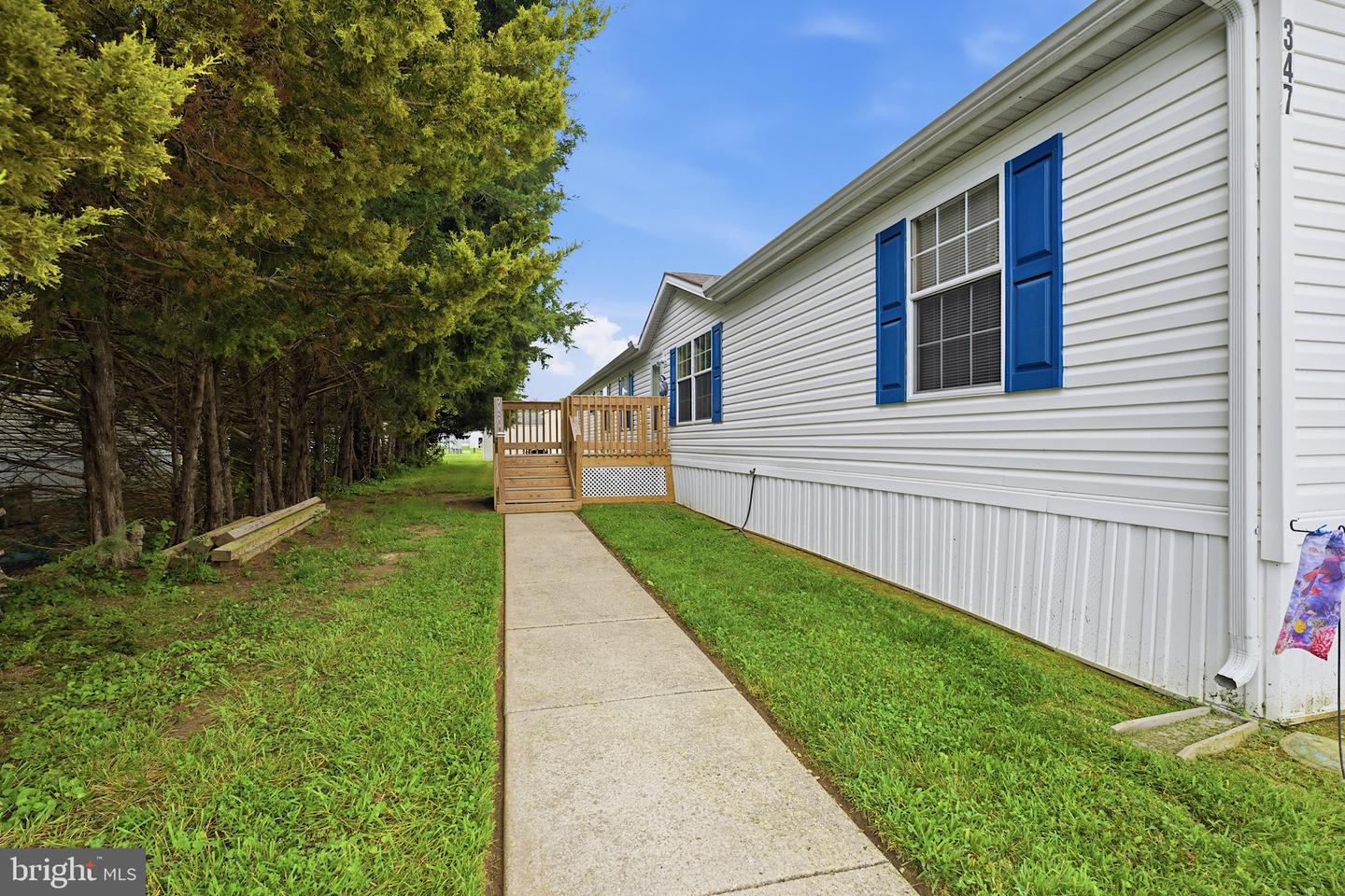 347 Fox Pointe Dr #120 Property Photo 1