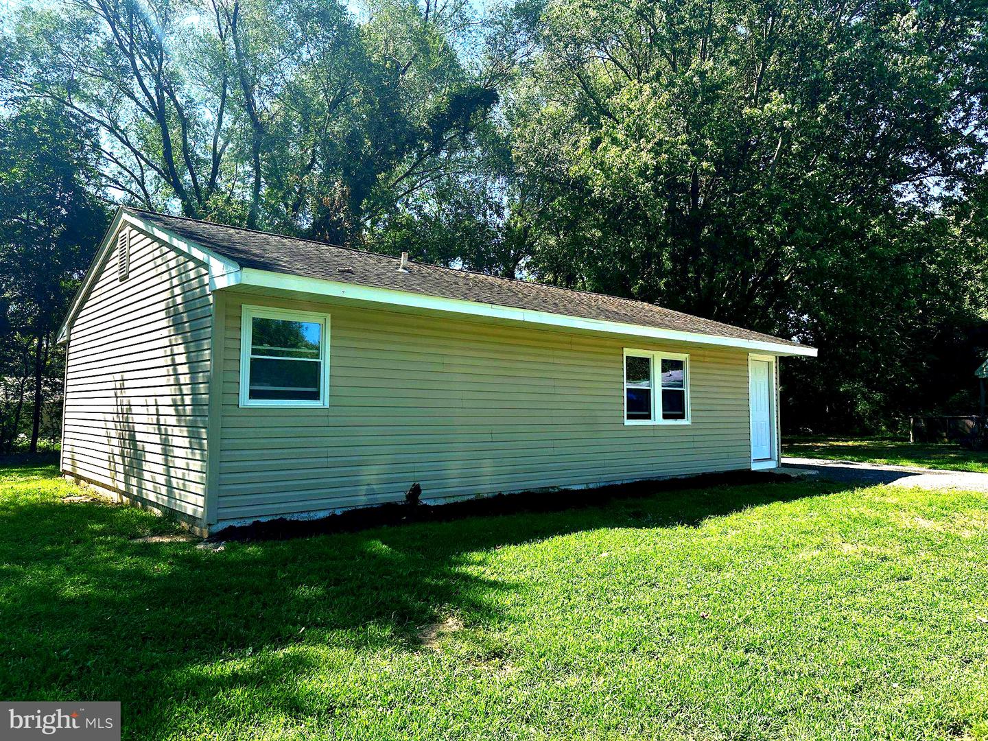 6 Washington Pl Property Photo 1