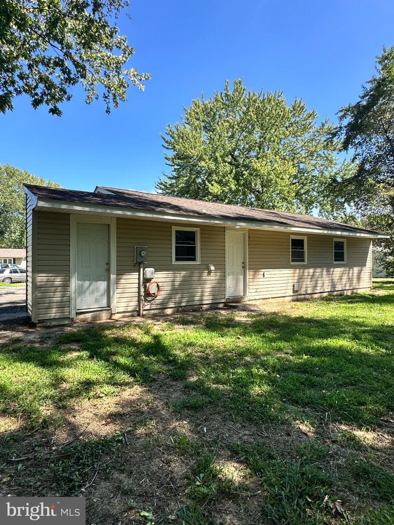 6 Washington Pl Property Photo 3