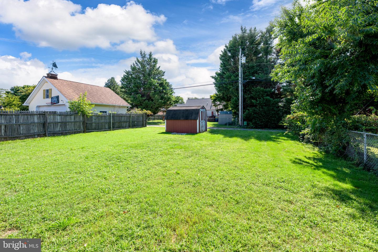 774 S Halsey Rd Property Photo 19