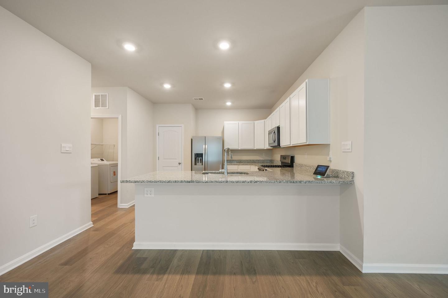 100 Ridgley Blvd Property Photo 6