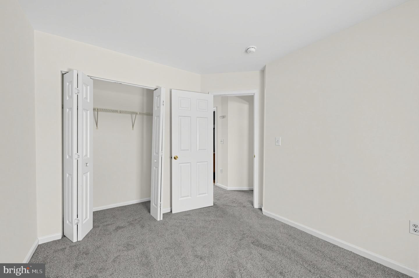 380 Addison Rd Property Photo 15