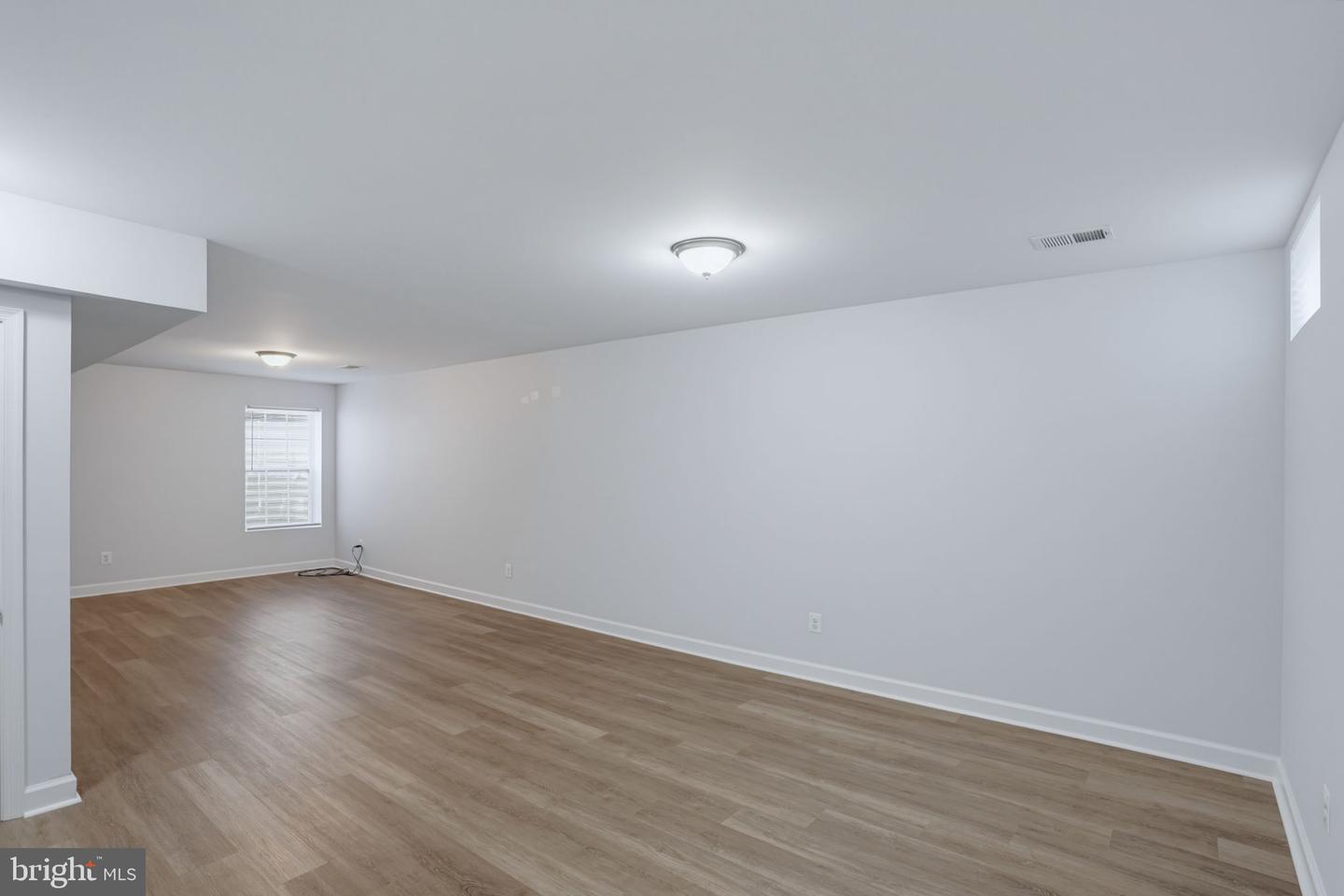 205 Mayapple Ln Property Photo 48