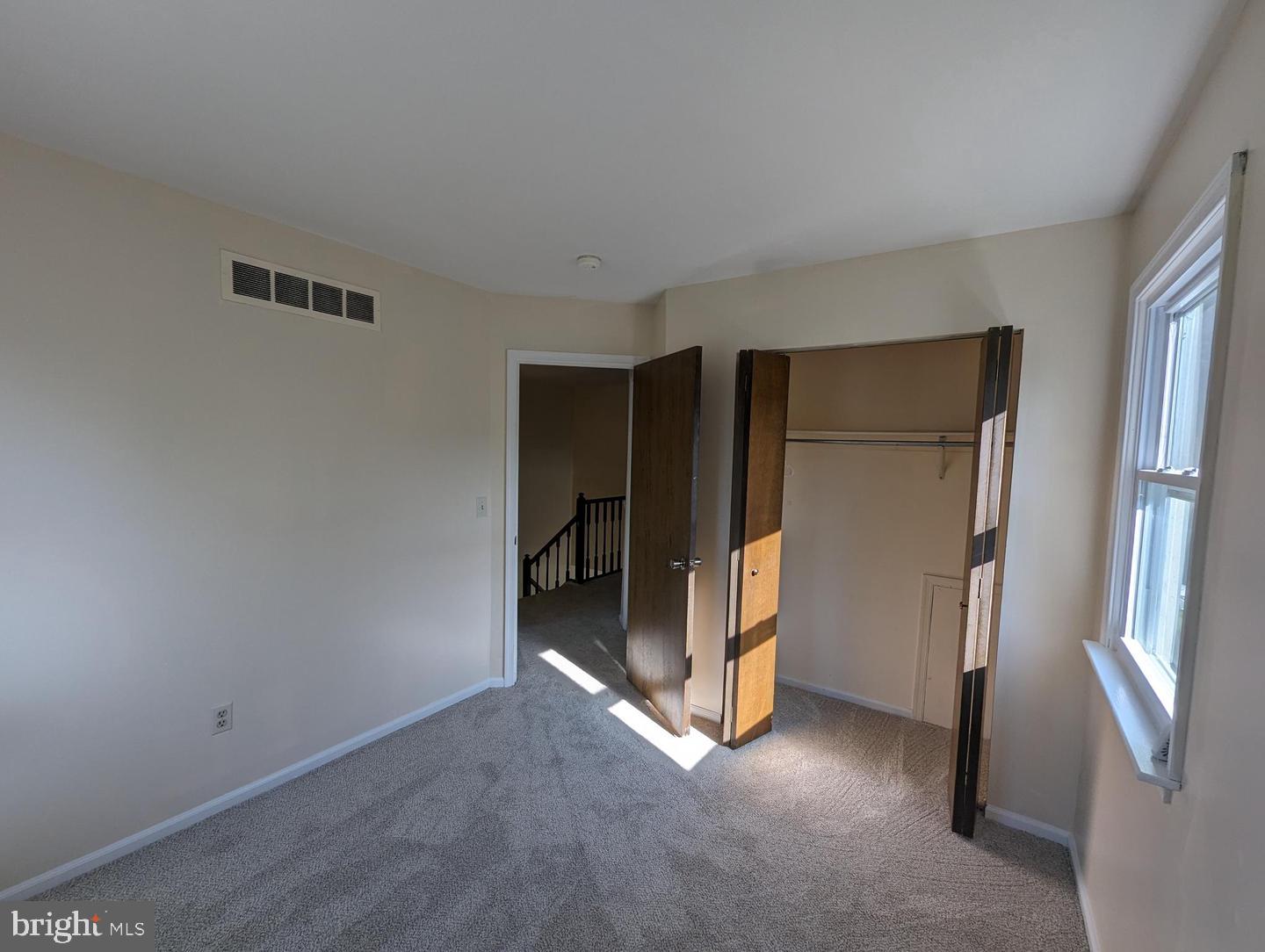 830 Woodcrest Dr Property Photo 19