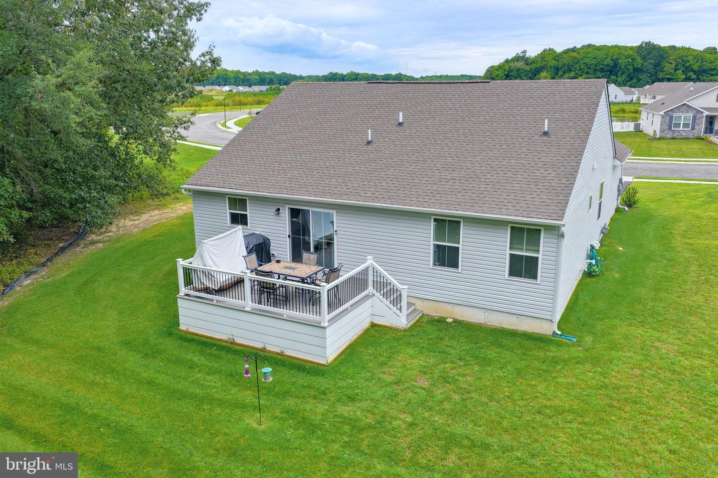 427 Alezach Dr Property Photo 34