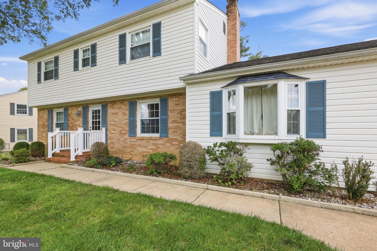 86 Dalwin Dr Property Photo 3