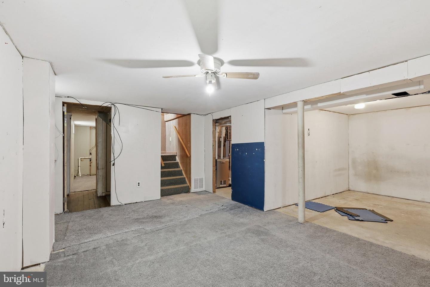 398 Ronald Ln Property Photo 11