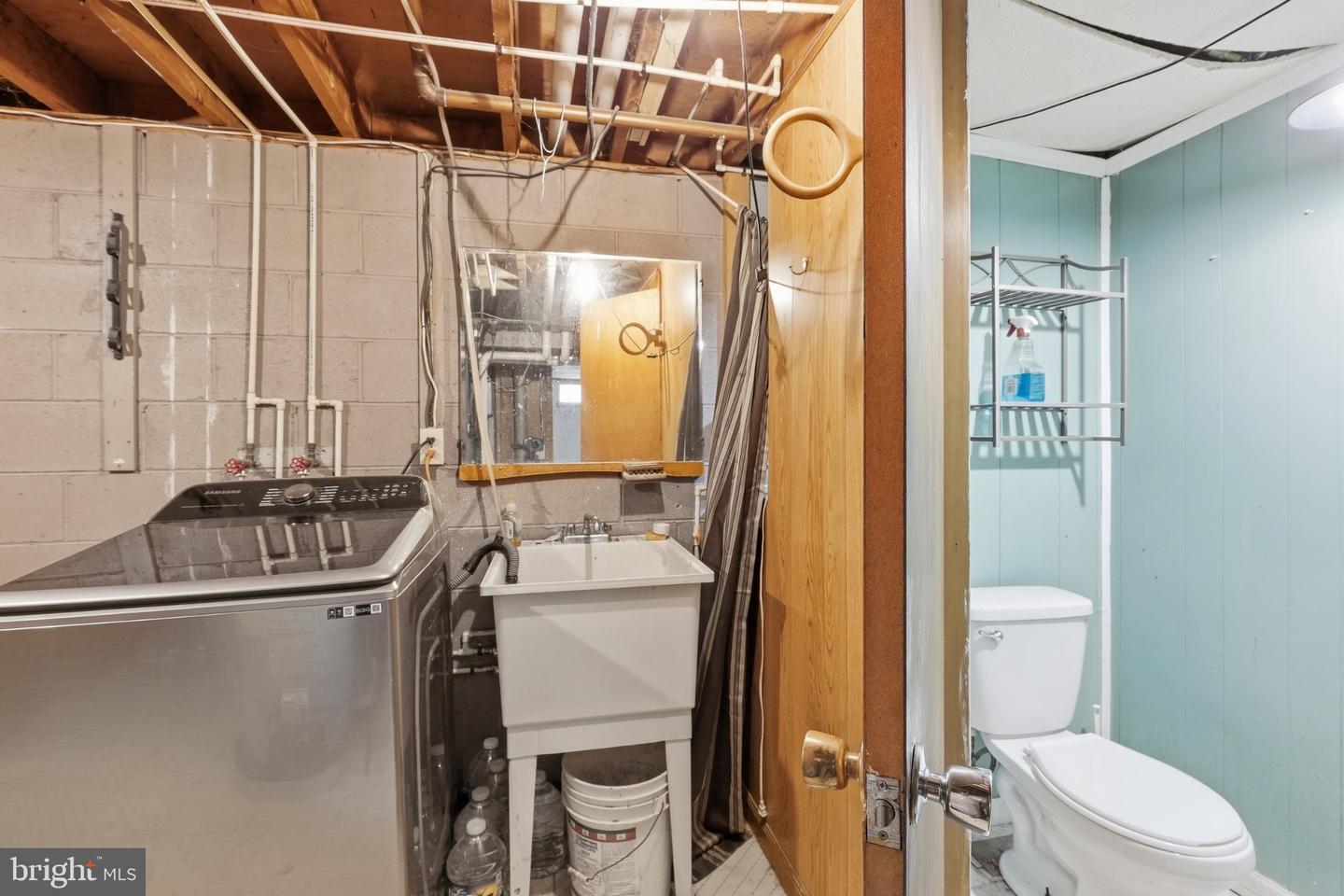 398 Ronald Ln Property Photo 13