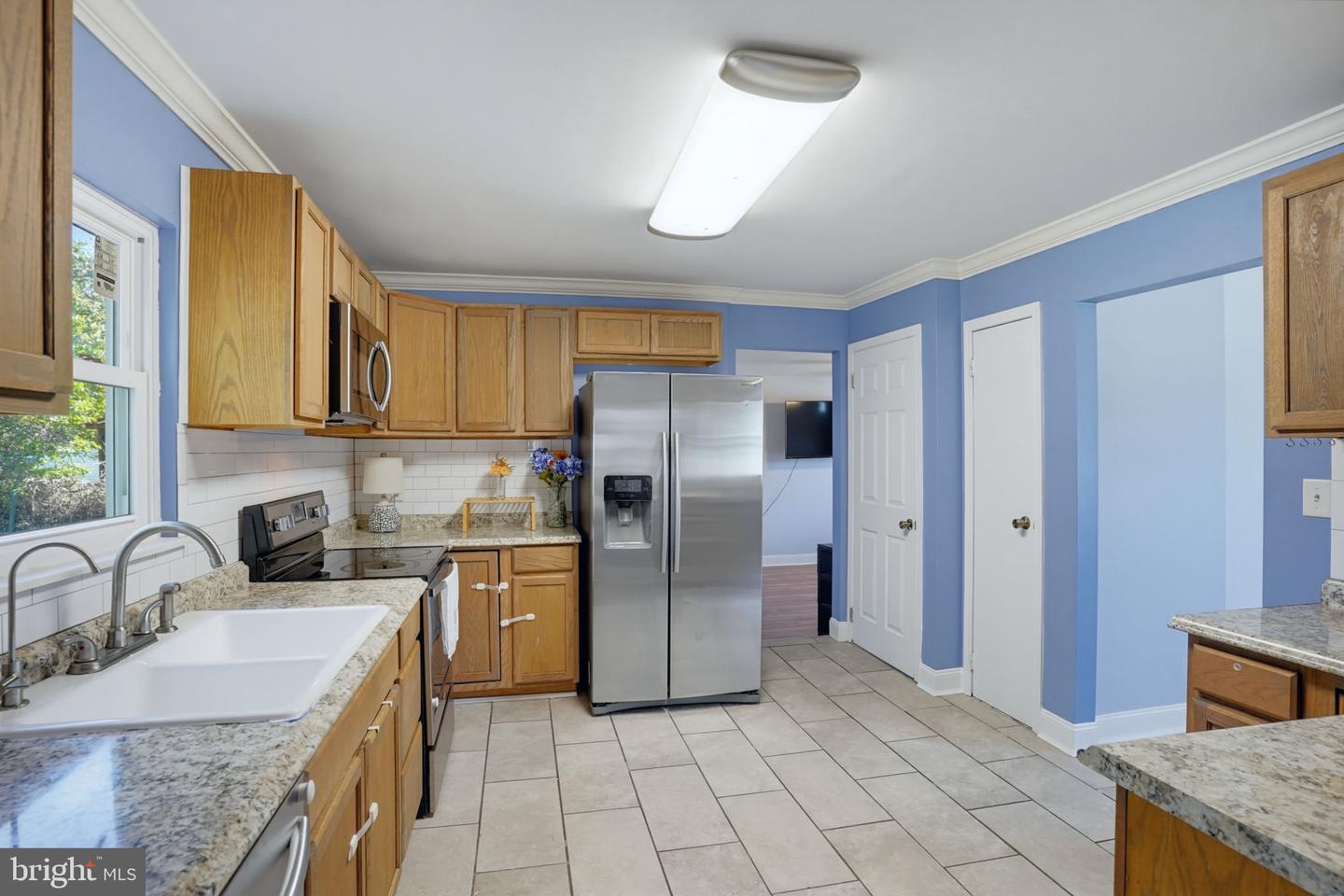 713 Pear St Property Photo 16