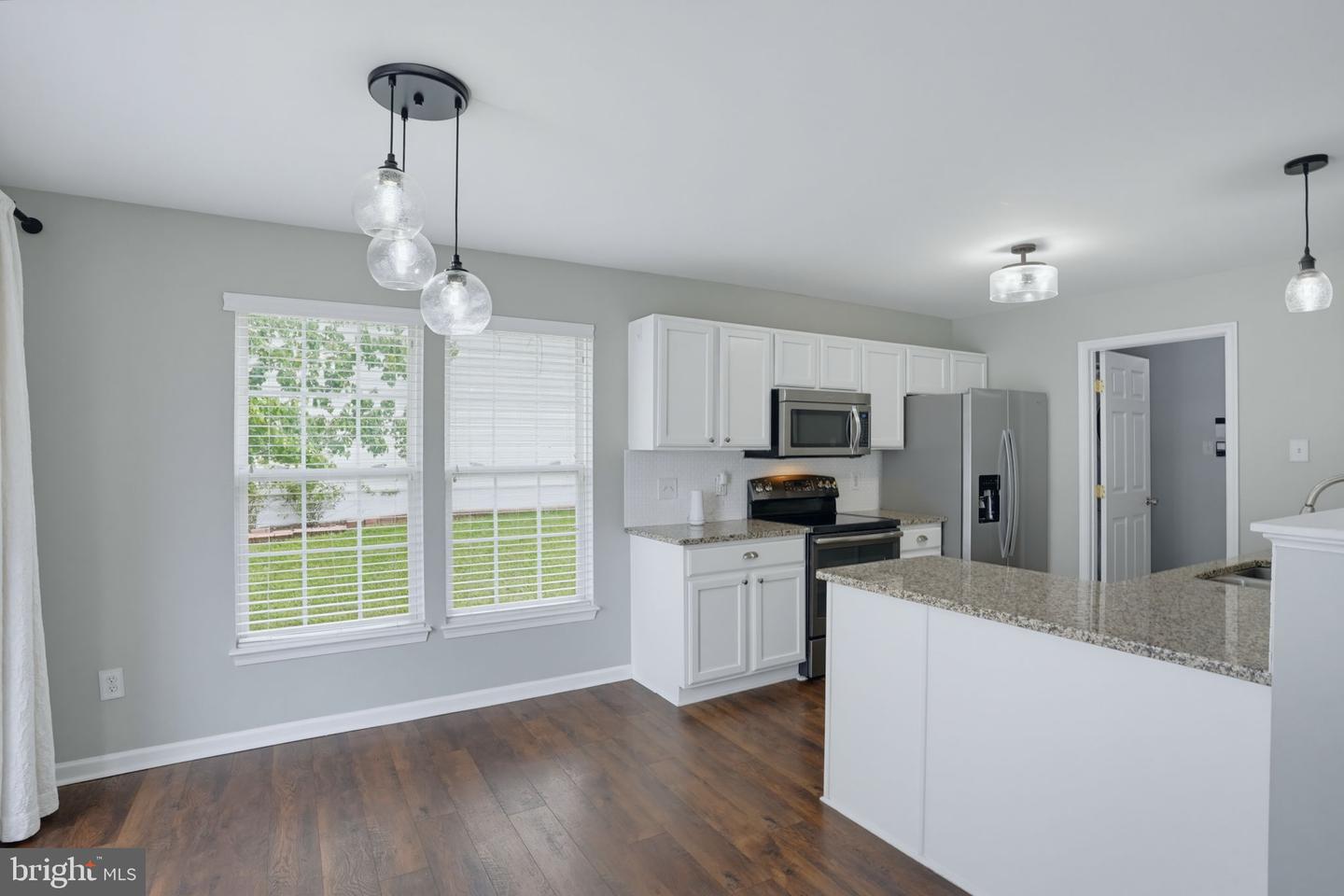 57 Houston St Property Photo 9